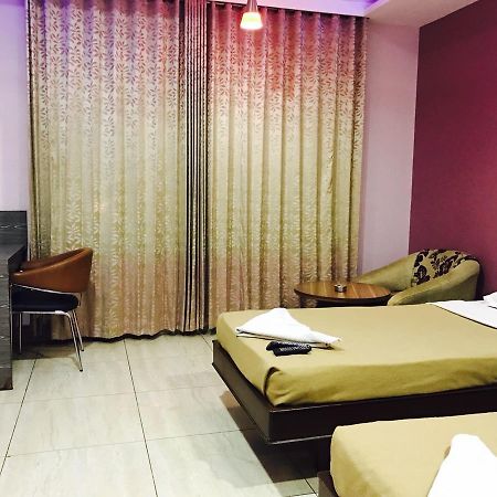 Iroomz Vaishali Residency Bellary Luaran gambar