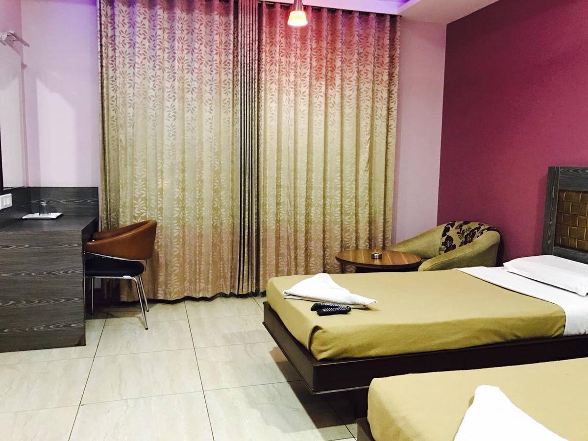 Iroomz Vaishali Residency Bellary Luaran gambar