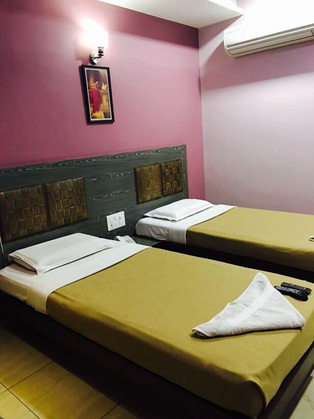Iroomz Vaishali Residency Bellary Luaran gambar